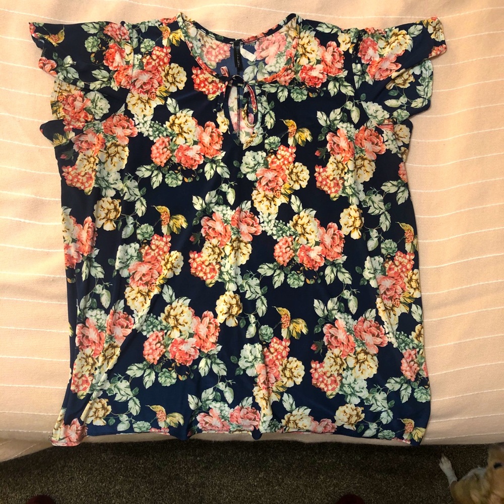 Plus Size floral blouse